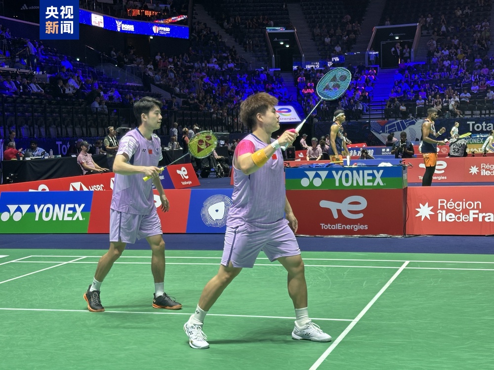 凭借其敏锐 凭借其敏锐