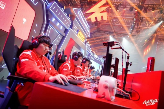 攻与组织中 攻与组织中